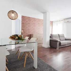 apartment-on-carrer-del-perill-3.topcostabravahotels.com/